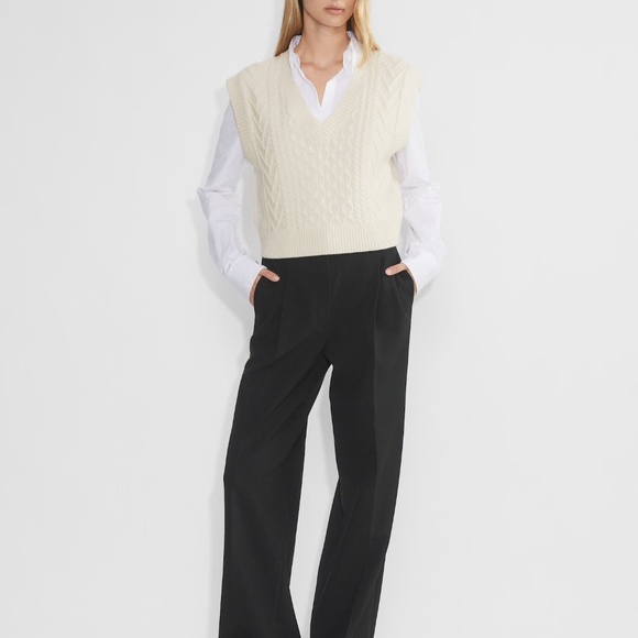 Aritzia Babaton Emporia Cable-knit Merino Wool Sweater Vest L NWOT - Picture 3 of 8